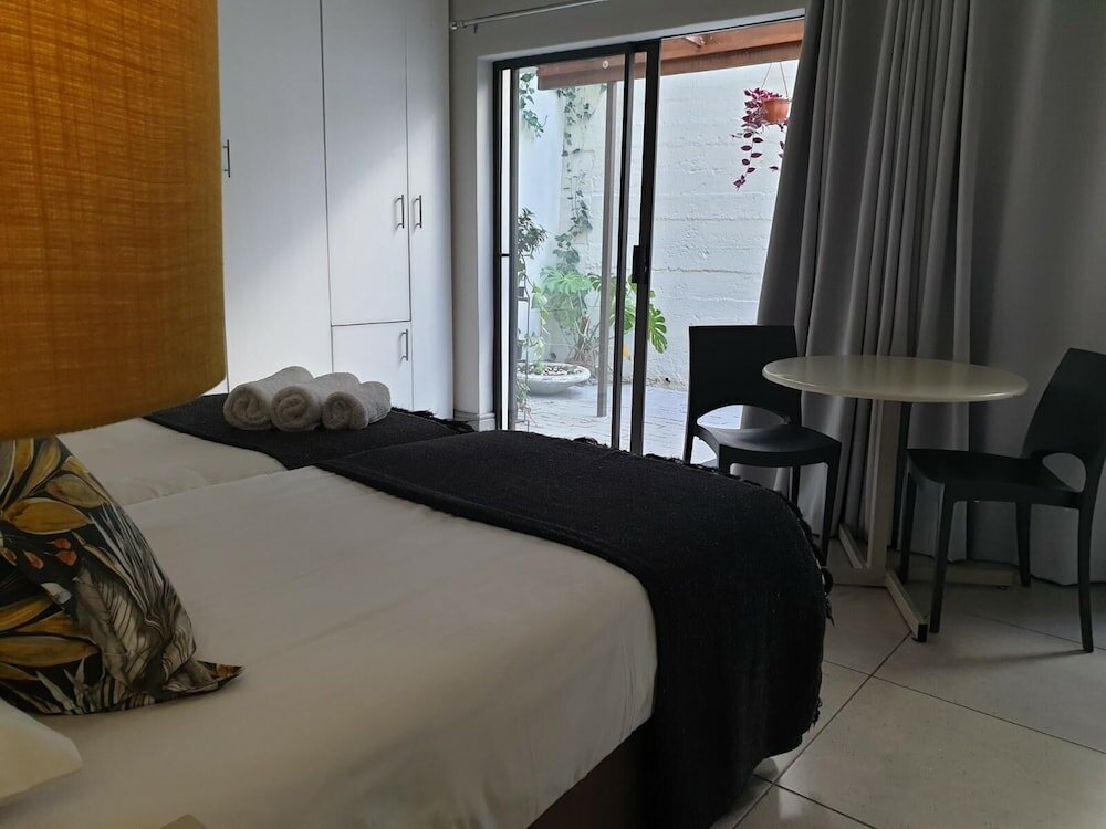 Фото Leeuwenzee Guest House