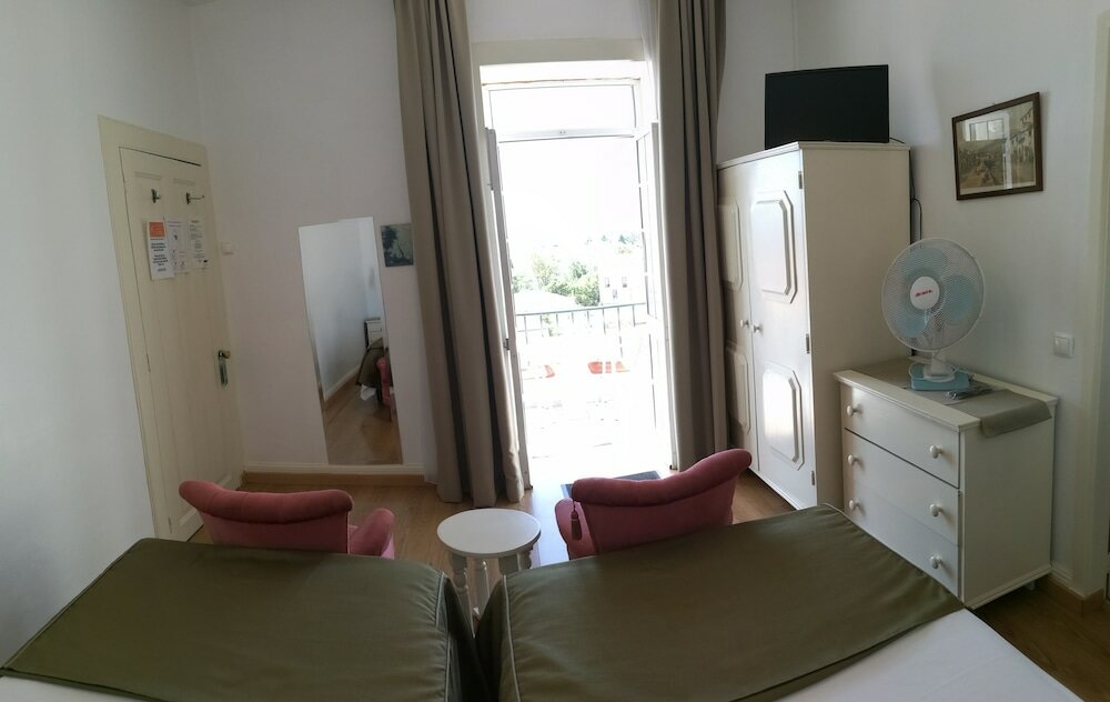 Фото Pensão Residencial Vila Teresinha