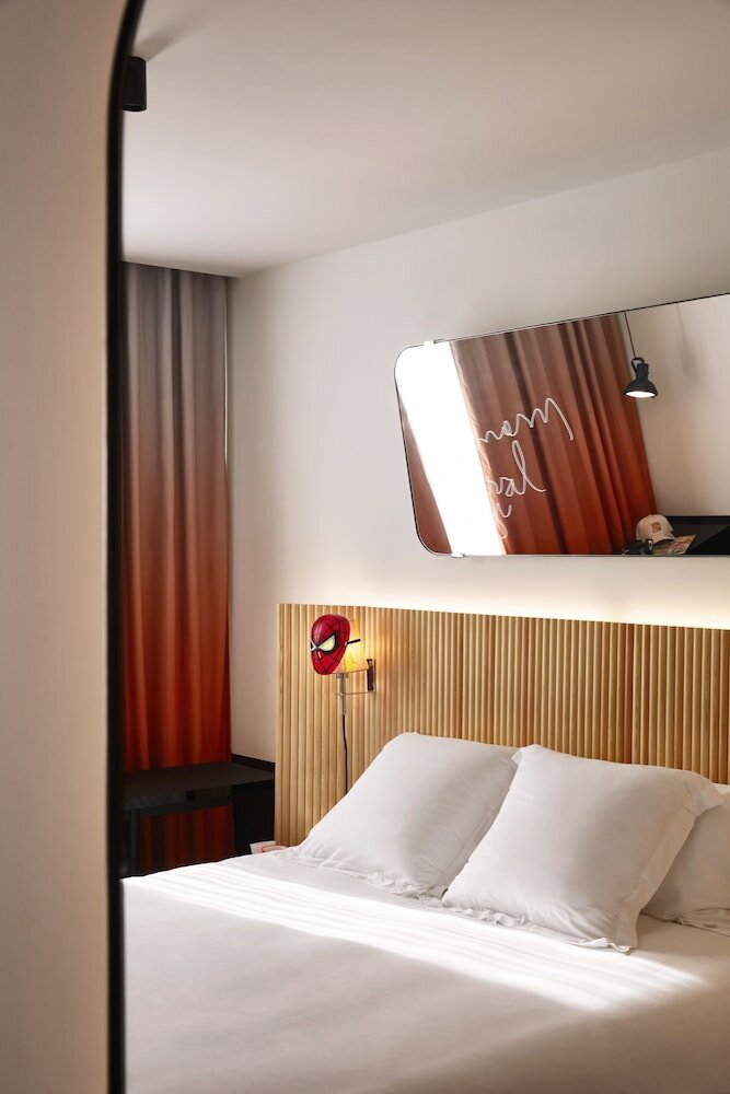 Фото Mama Shelter Paris La Défense