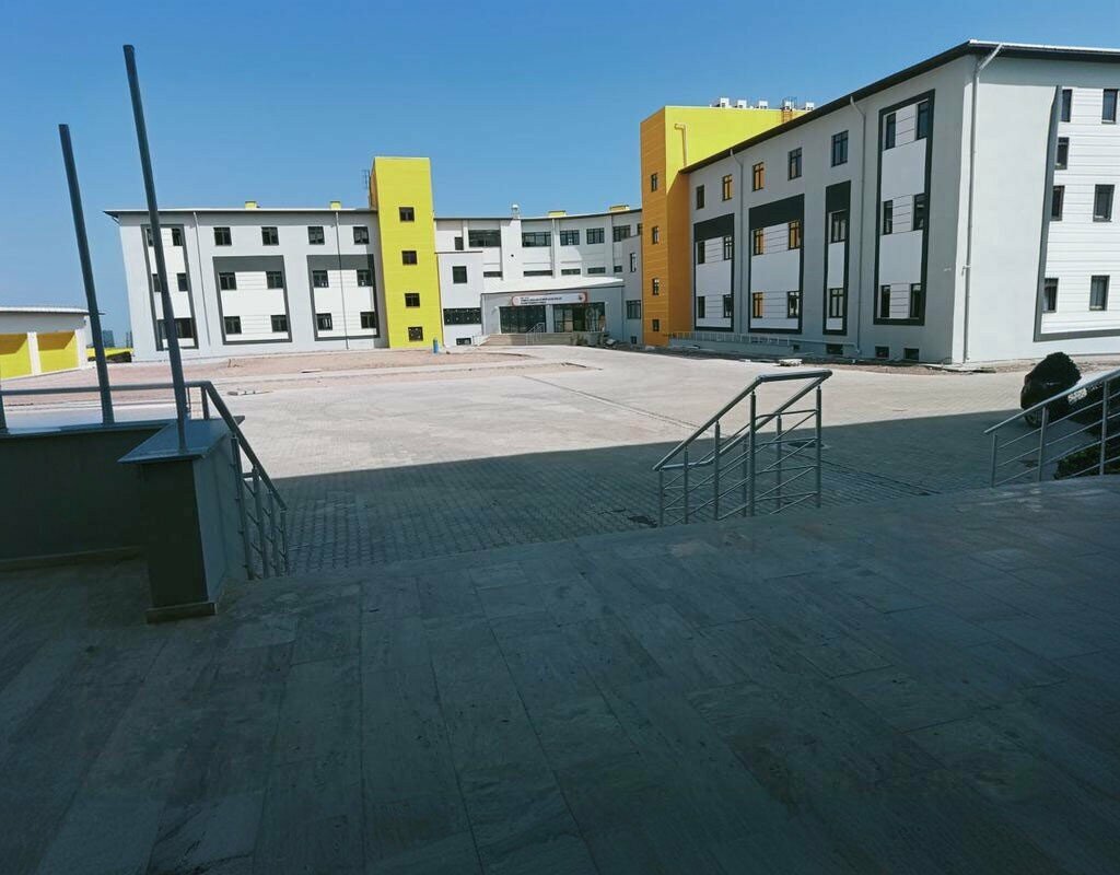 Vocational school Tobb Alosbi Vocational and Technical Anatolian High School, Aliaga, photo