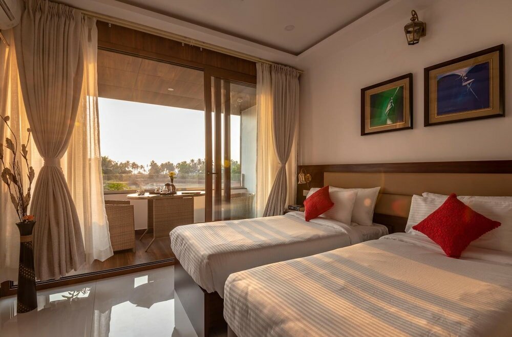 Фото Salcete Beach Resort