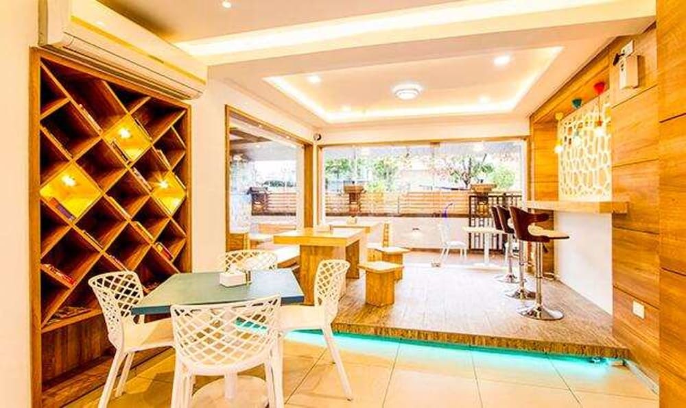 Фото FabHotel Imperio Baner