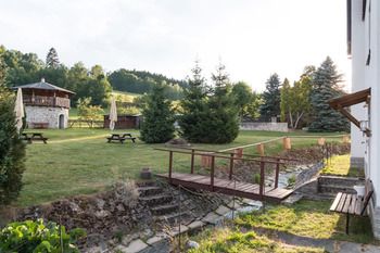 Фото Outline B& x26; B Jiricna