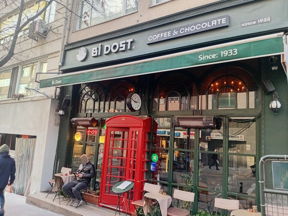 Jinsiy aloqa, erotika, guruh pornosi, anal, kunnilingus