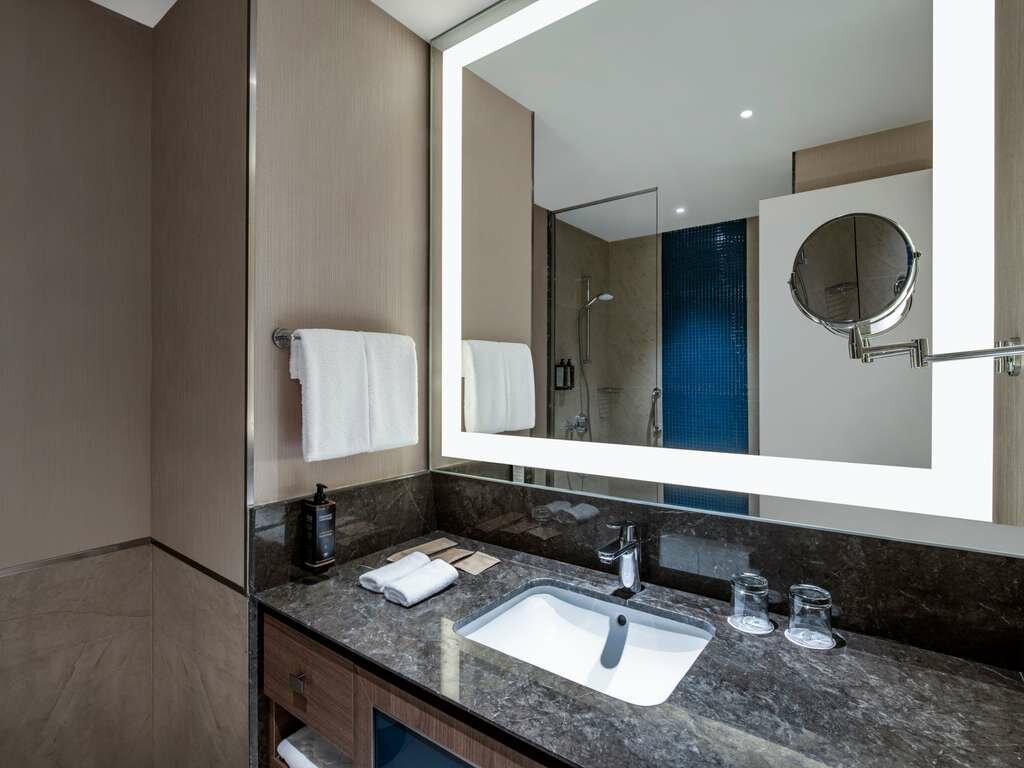 Фото Tbilisi Philharmonic Hotel by Mercure