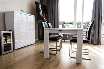 Фото The Queen Luxury Apartments - Villa Marilyn