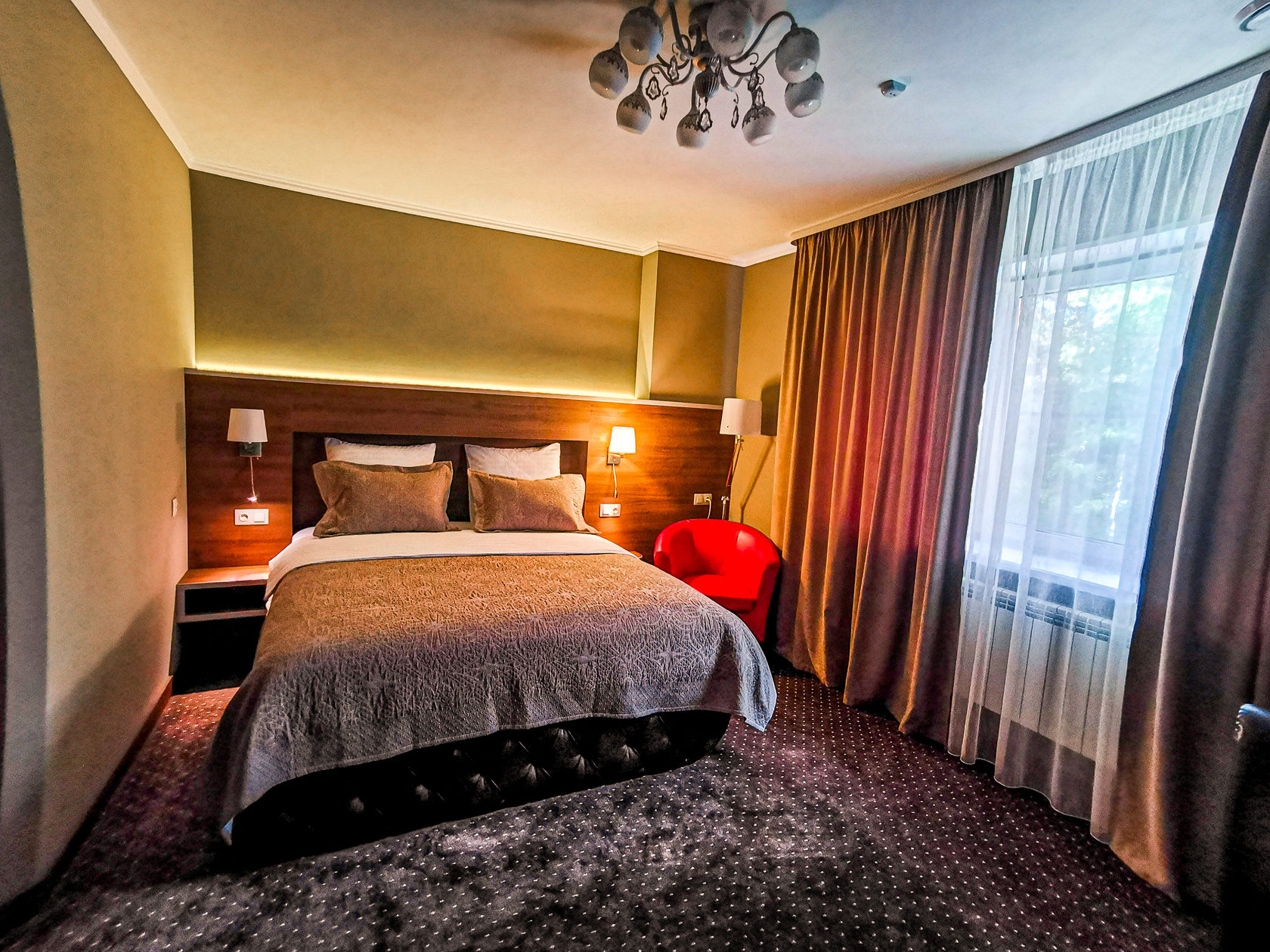 Фото отеля 2