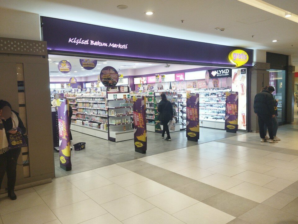 Perfume and cosmetics shop Gratis Piazza Avm, Istanbul, photo