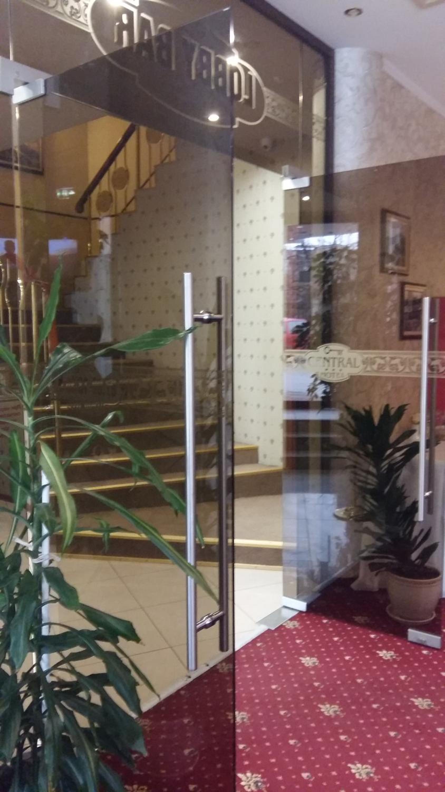 Фото Central Hotel