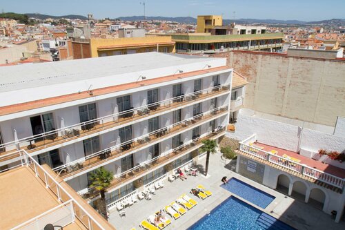 Гостиница Ibersol Hotel Sorra d'Or в Мальграт-де-Маре