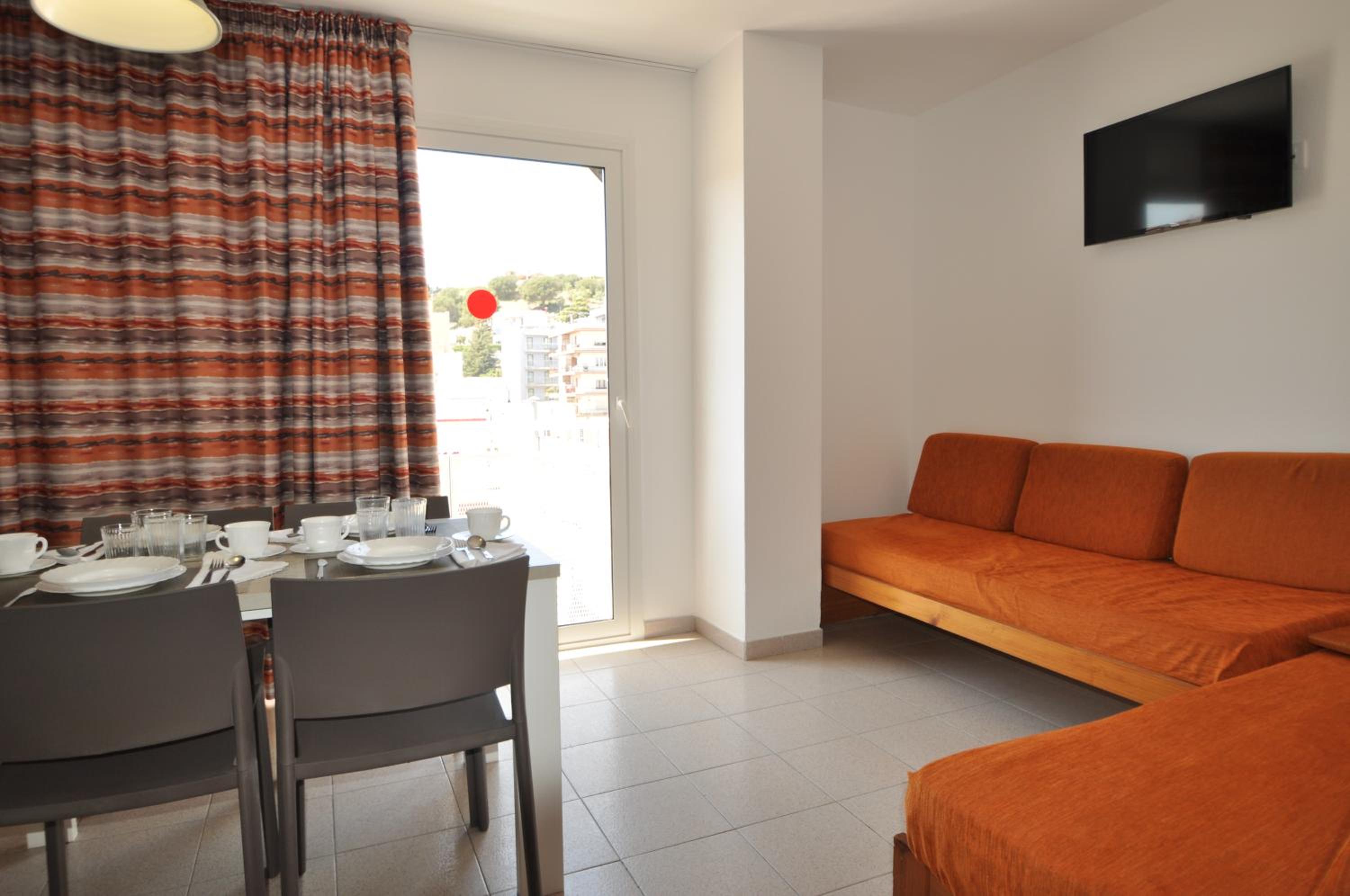 Фото Aparthotel Safari