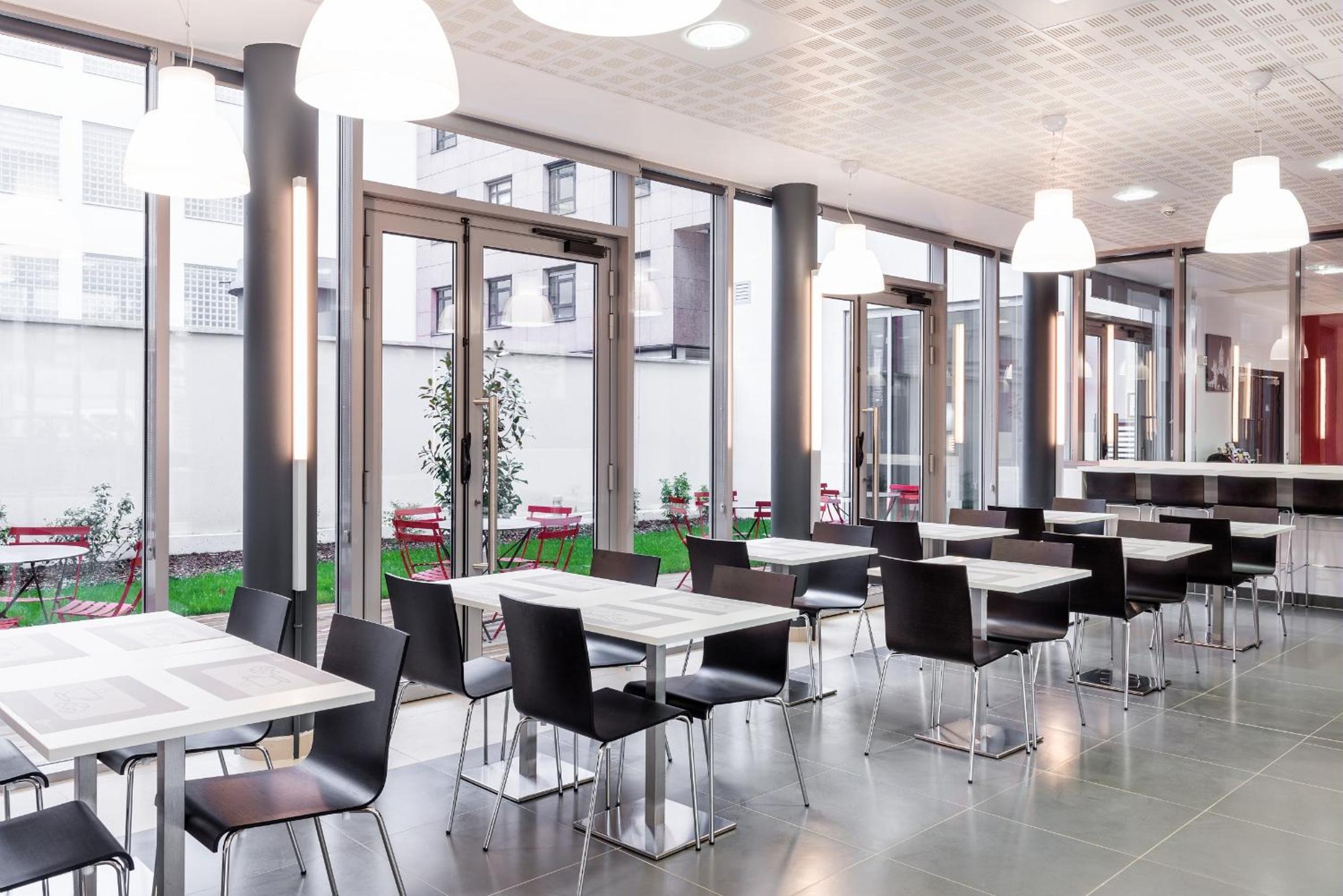 Фото Aparthotel Adagio access Paris Clichy