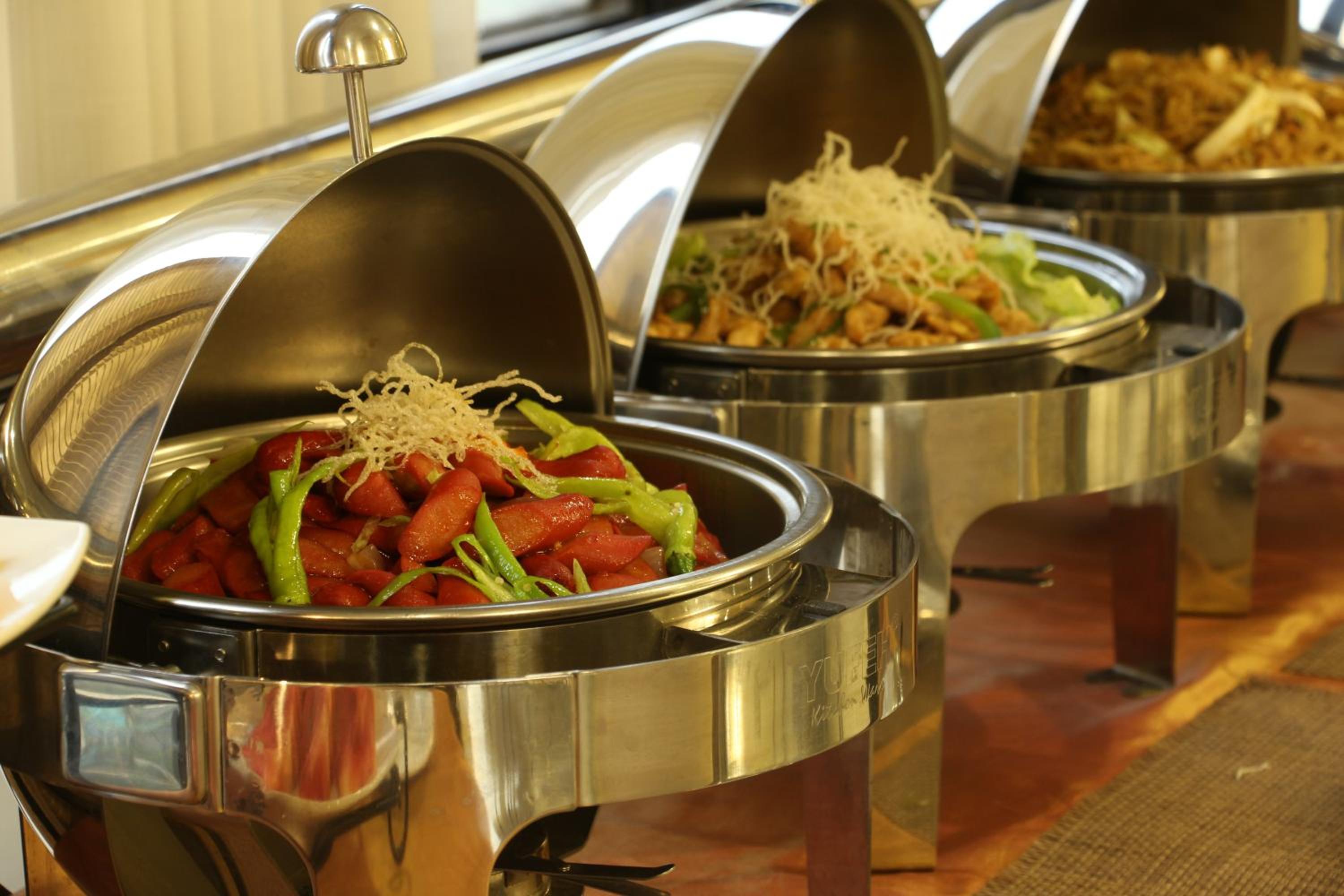 Фото Prince Plaza II Hotel