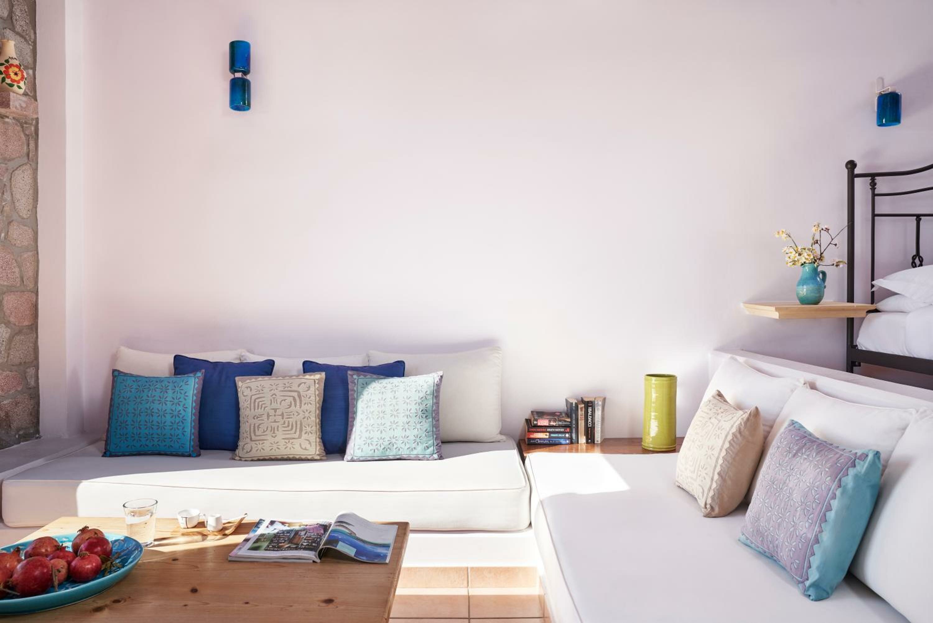 Фото Angelina Aegina Boutique Escape