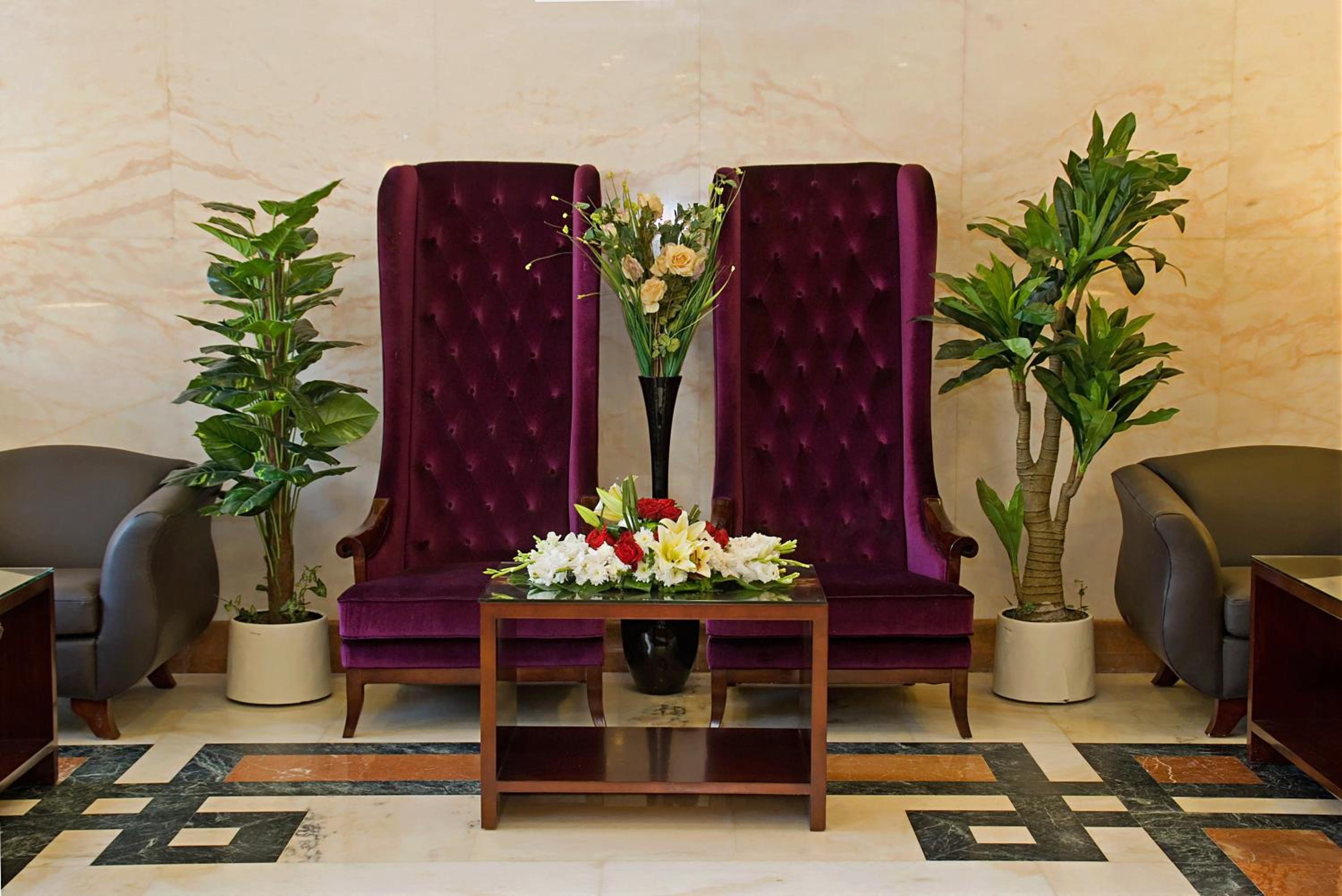 Фото Emaar Royal Hotel