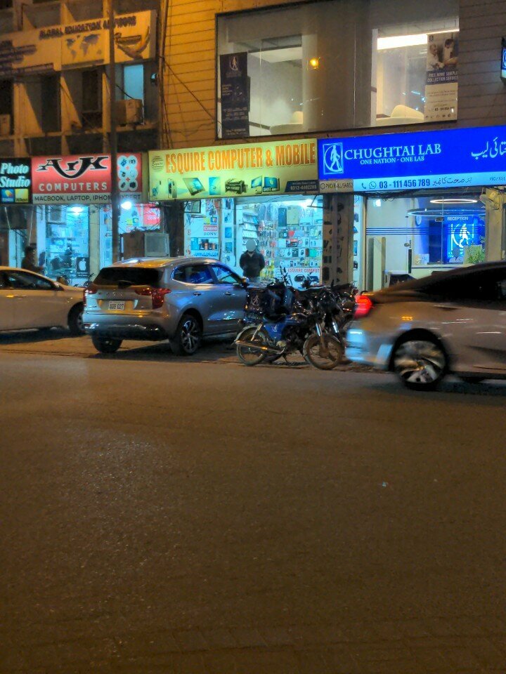 Computer store Esquire Computers and Electronics, Lahore, photo