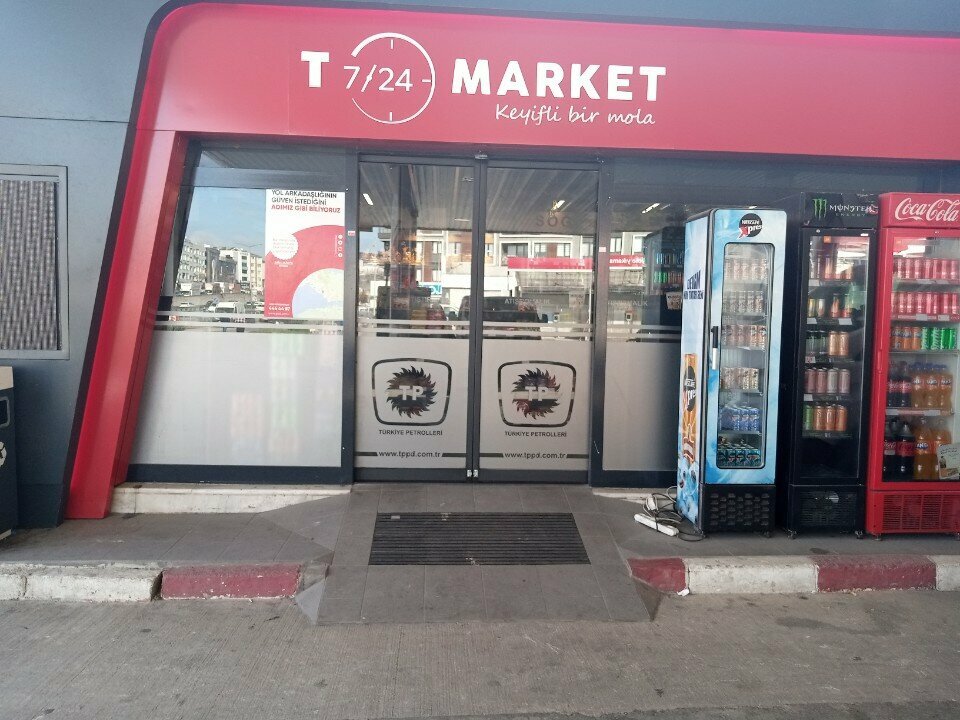 Convenience store T-7/24 Market, Istanbul, photo