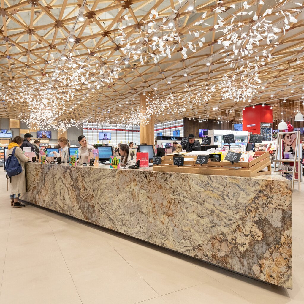 Магазин парфюмерии и косметики Золотое яблоко, Москва, фото