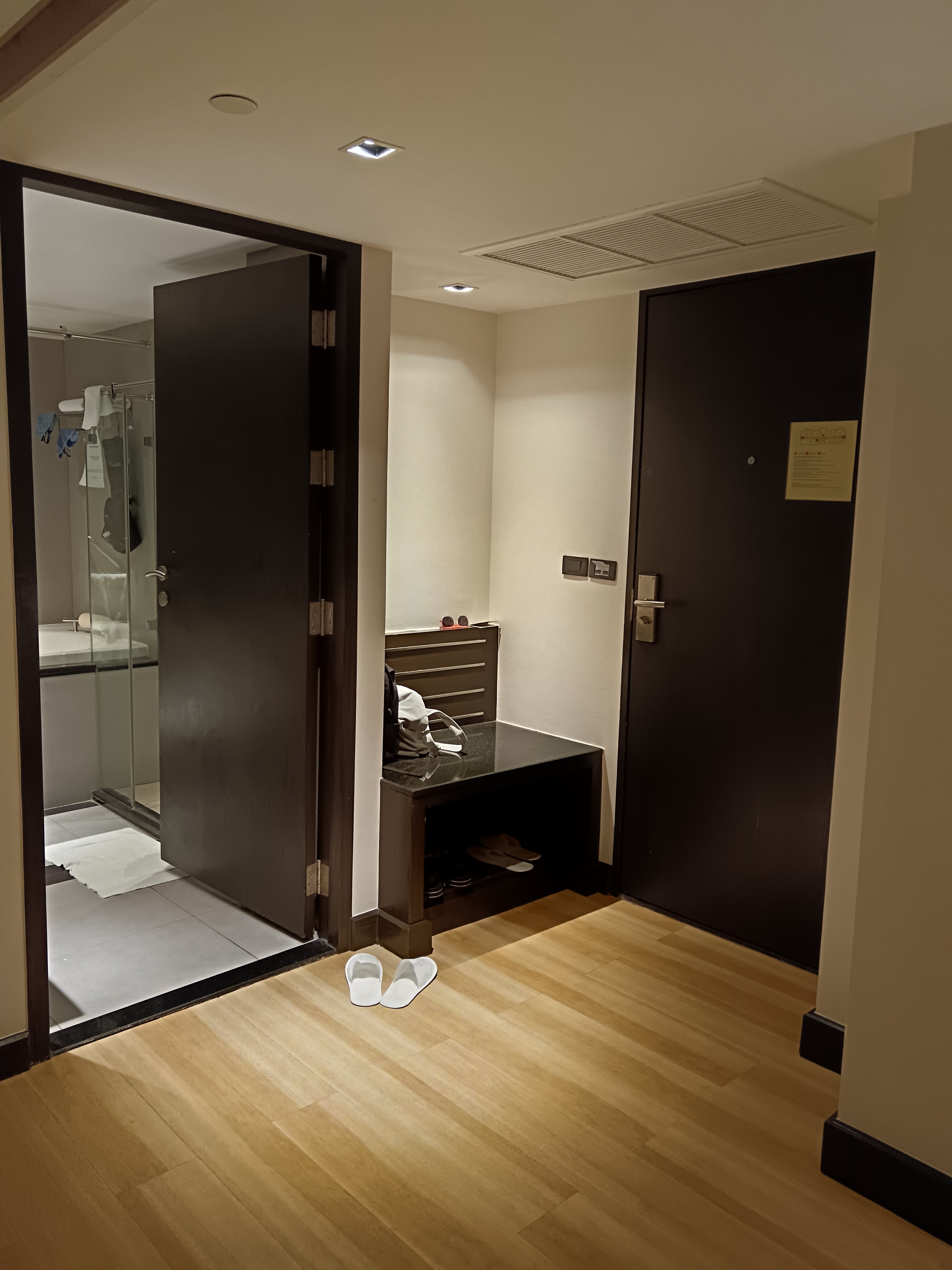 Фото Golden Tulip Mandison Suites