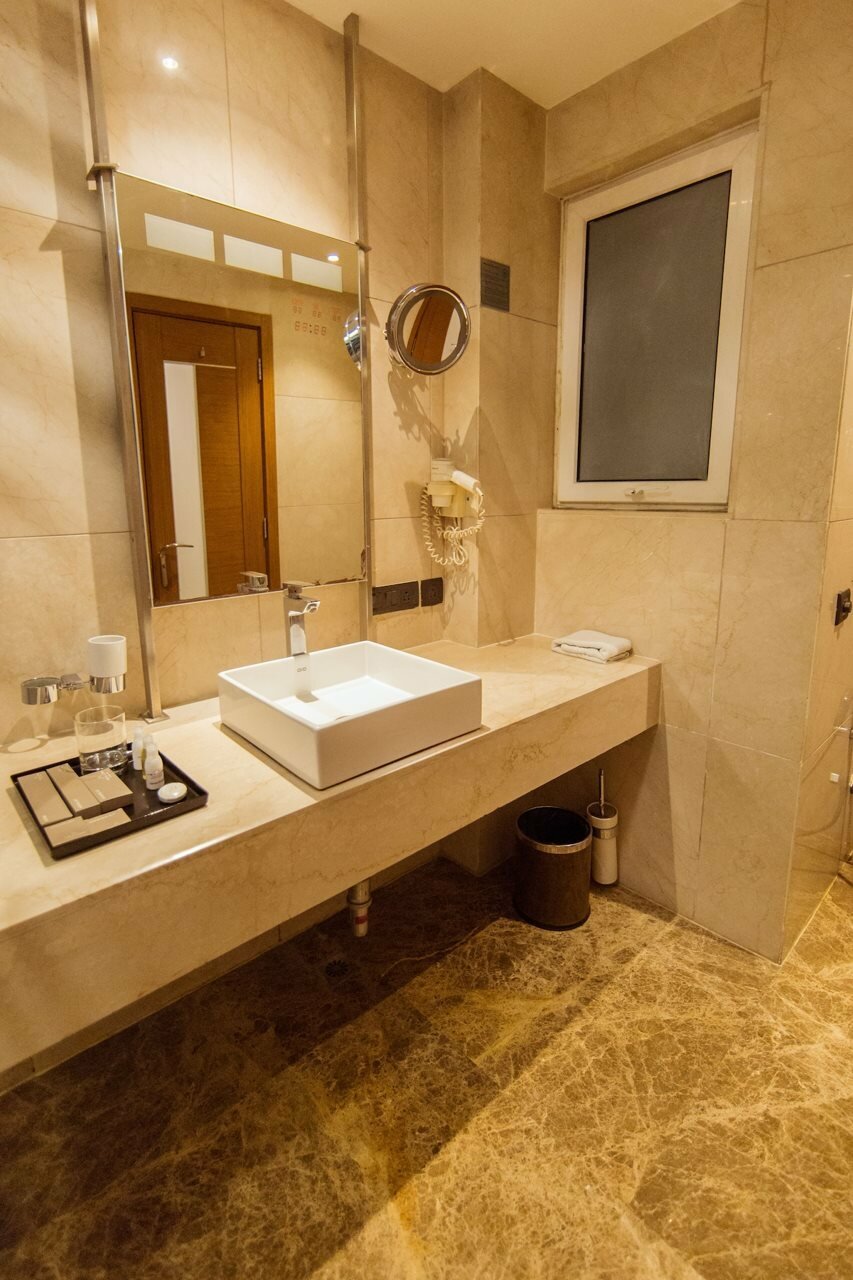 Фото The Allure Hotel R-57