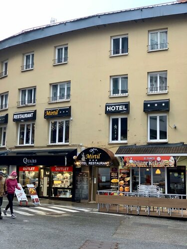 Гостиница Hotel Mirtil в Праде