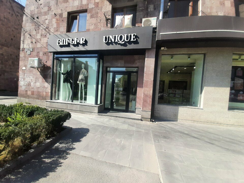 Clothing store Unique, Yerevan, photo