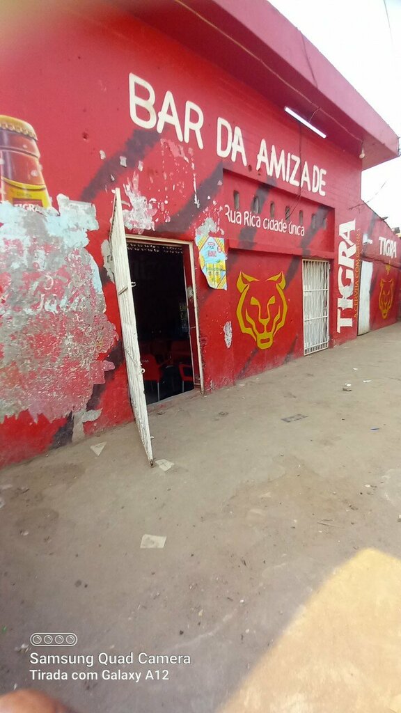 Bar, pub Bar da amizade, Loanda, photo