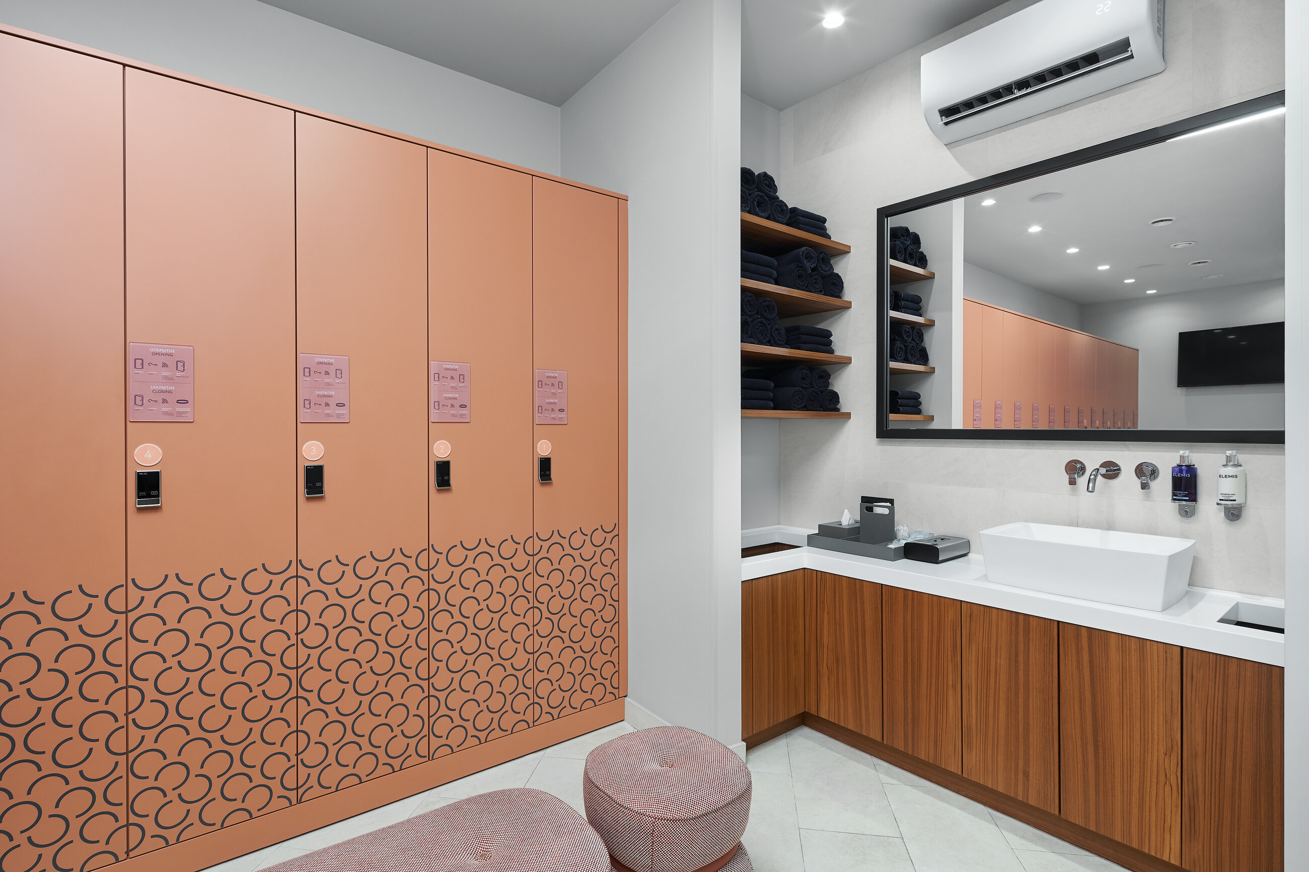 Фото Crystal House Suite Hotel&SPA