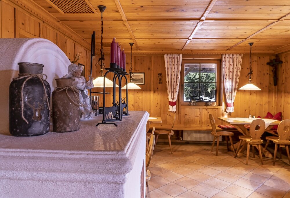 Фото Sweet Cherry Boutique & Guesthouse Tyrol