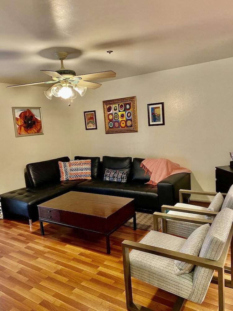 Фото Glendale Apartment Rental by Owner