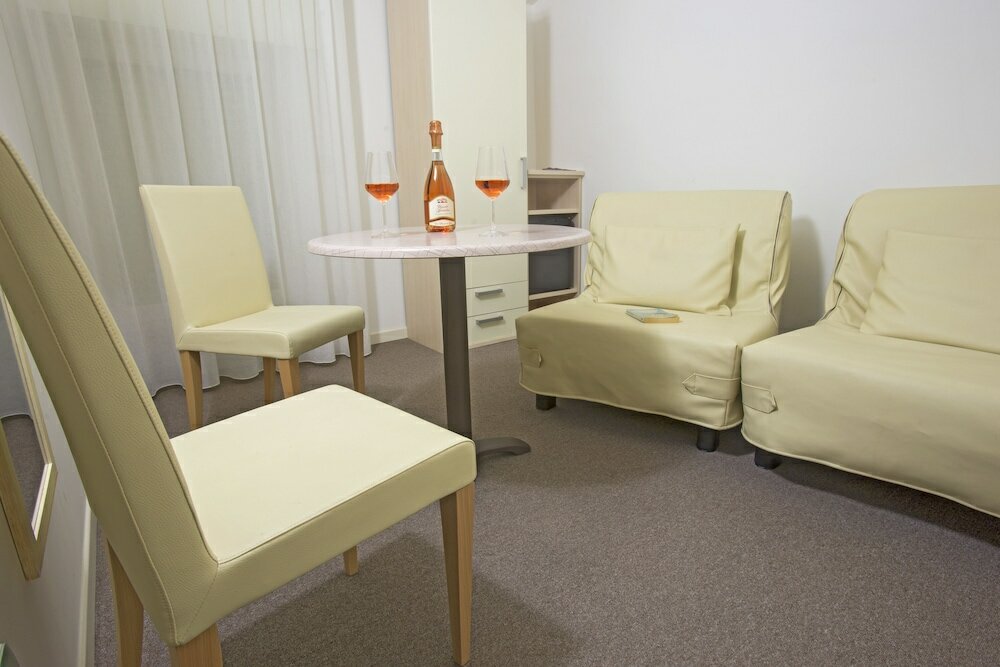 Фото Hotel Villa Anthea