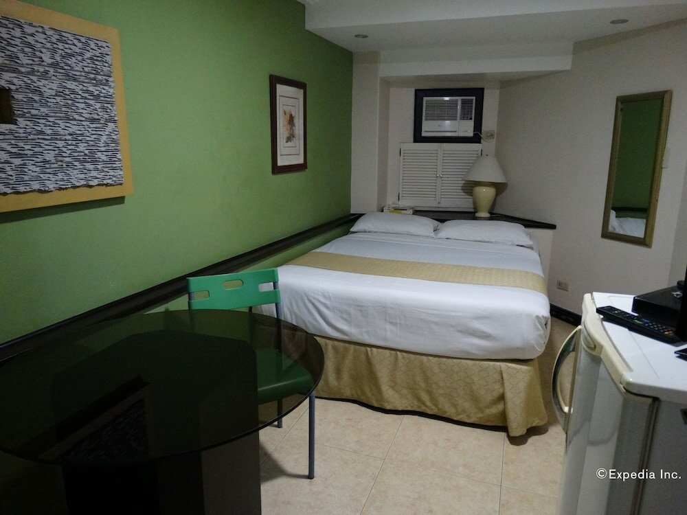 Фото Ralph Anthony Suites