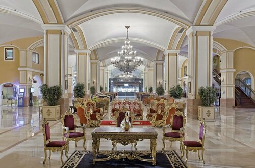 Гостиница Kremlin Palace в Аксу