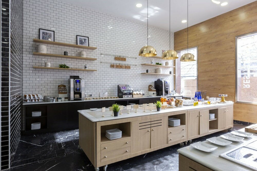 Фото Holiday Inn Madrid - Las Tablas, an Ihg Hotel