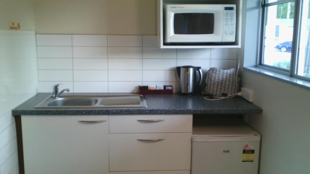 Фото 747 Motel Wellington