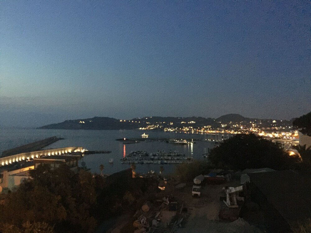 Фото Harbour View