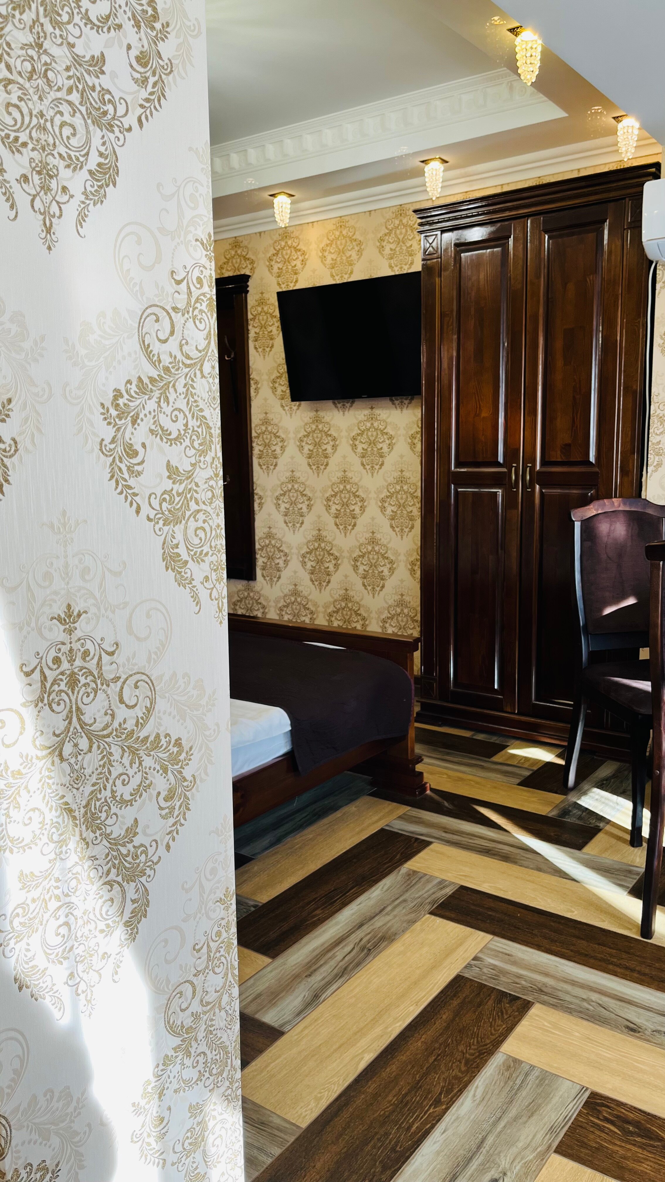 Фото Боярин