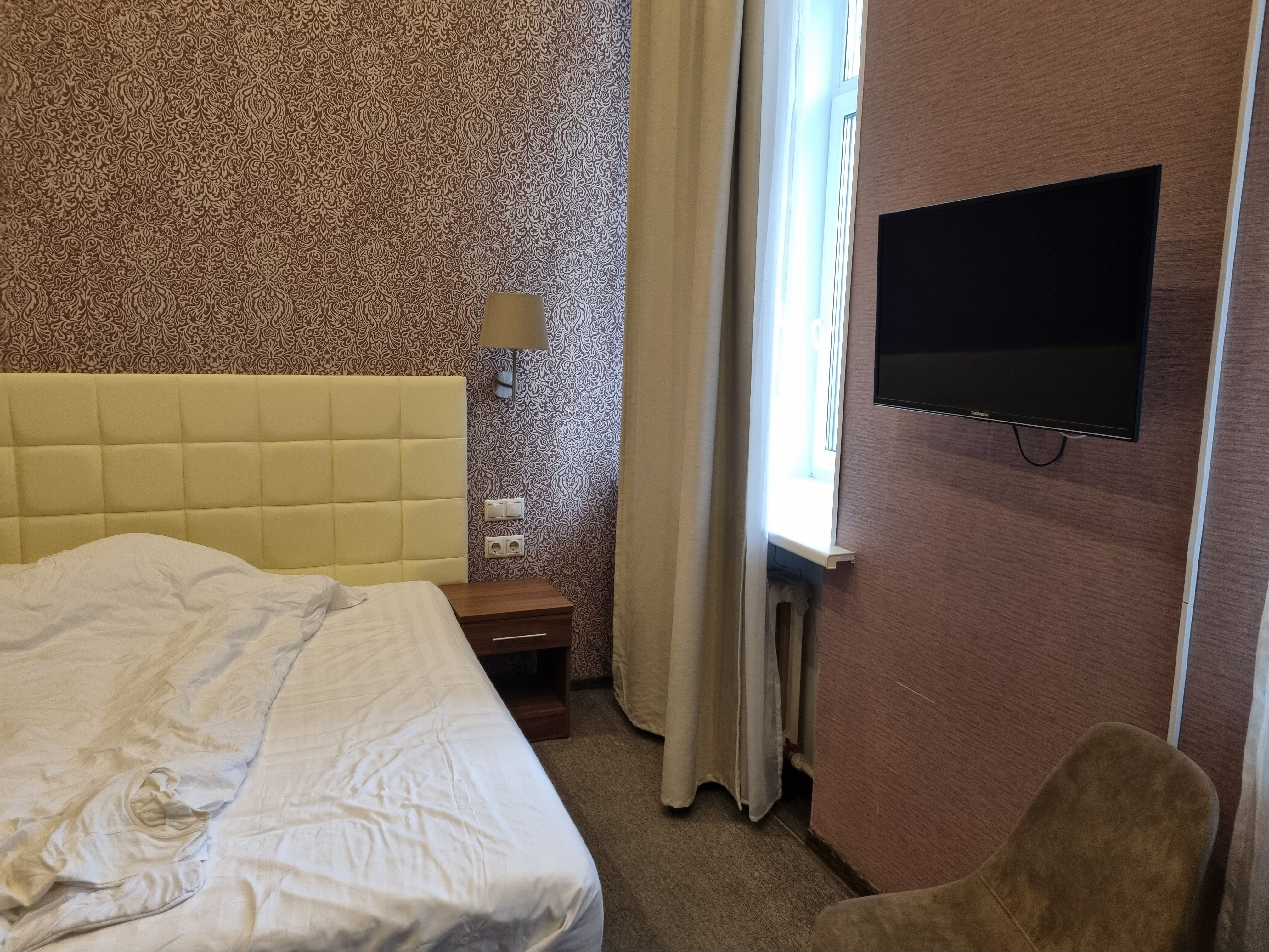 Фото Мери Поппинс на Арбате