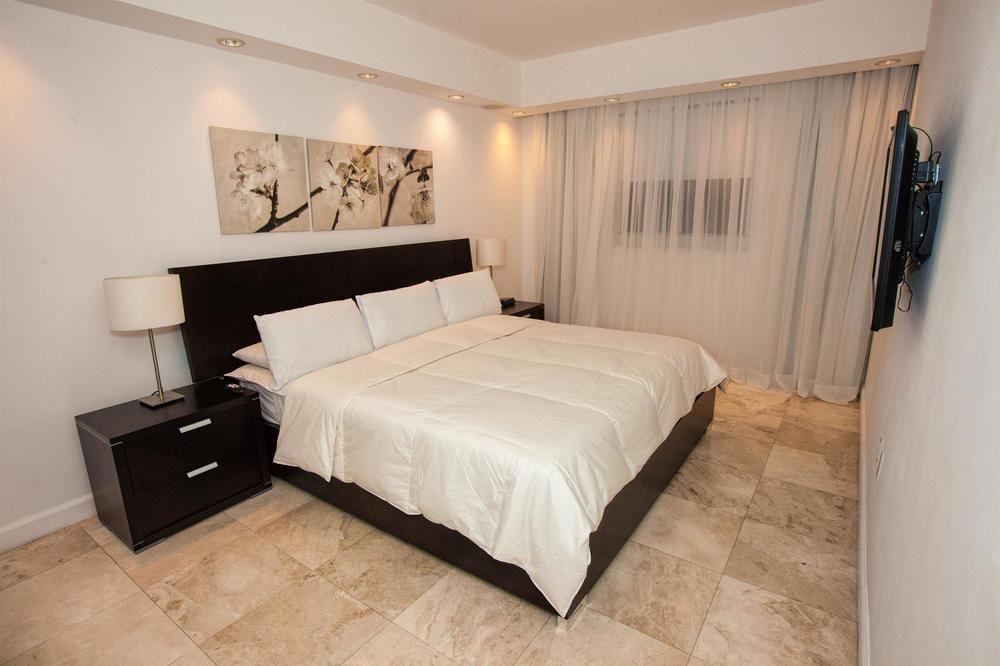 Фото Fortune House Hotel Suites