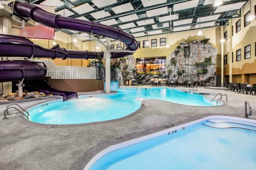 Гостиница Clarion Hotel & Suites в Виннипеге