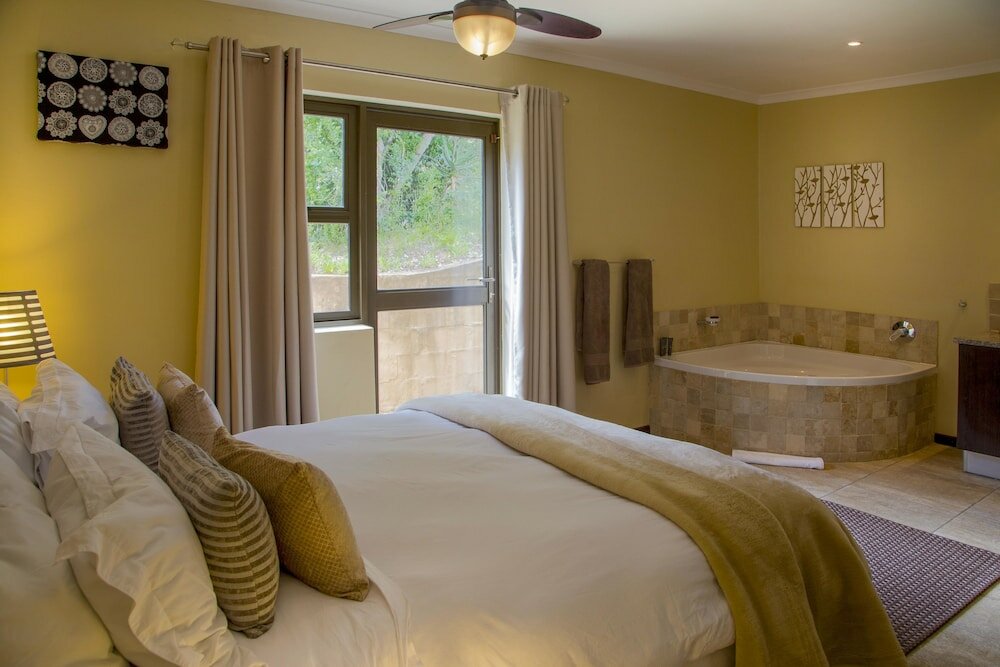 Фото Thunzi Bush Lodge