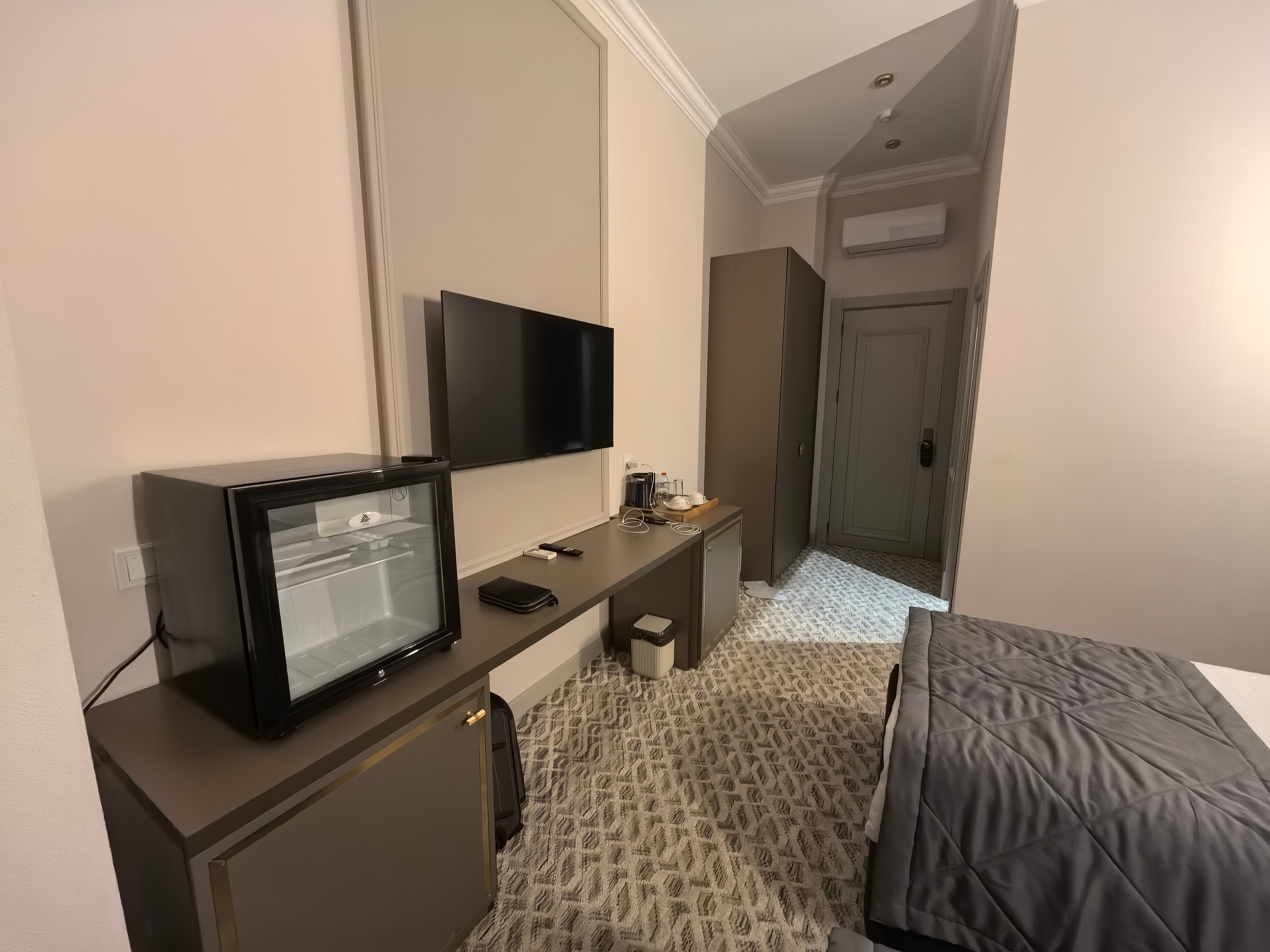 Фото Maestro Address Hotel