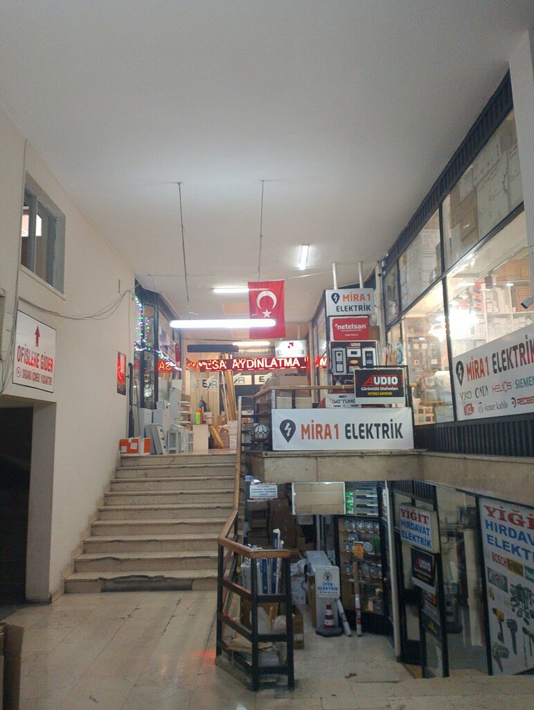 Lamps Bisa Lighting, Ankara, photo