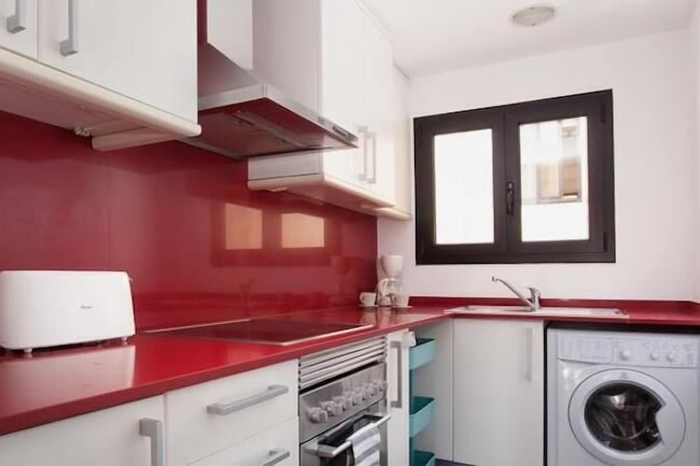 Фото Park Guell Apartments