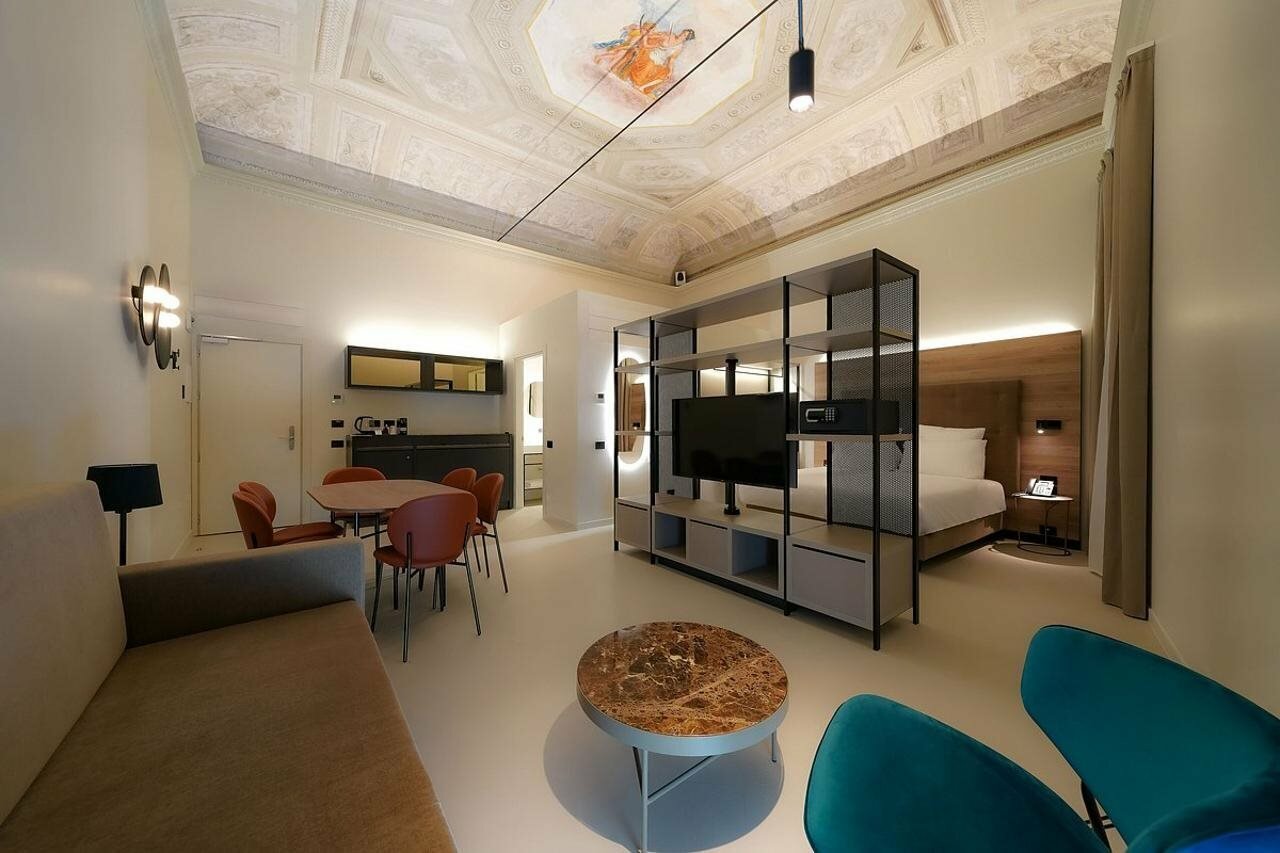 Фото Bergamo Inn 21