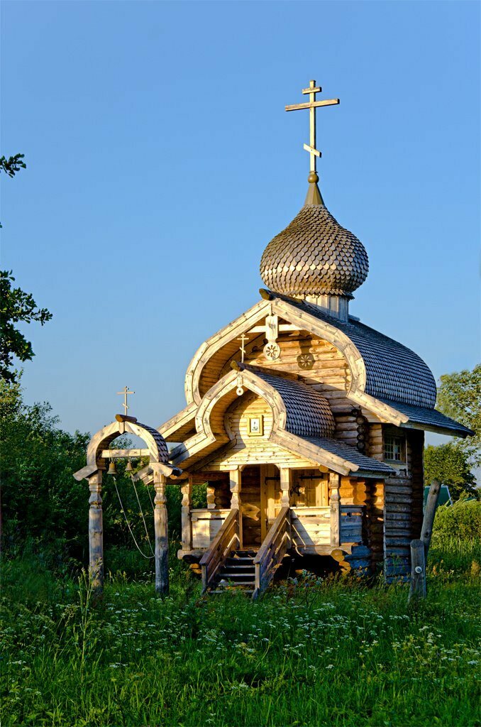 Chapel, memorial cross Часовня в честь Смоленской иконы Божией Матери, Pskov Oblast, photo