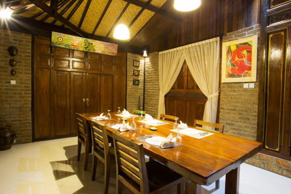 Фото Kubu Ampo Villa