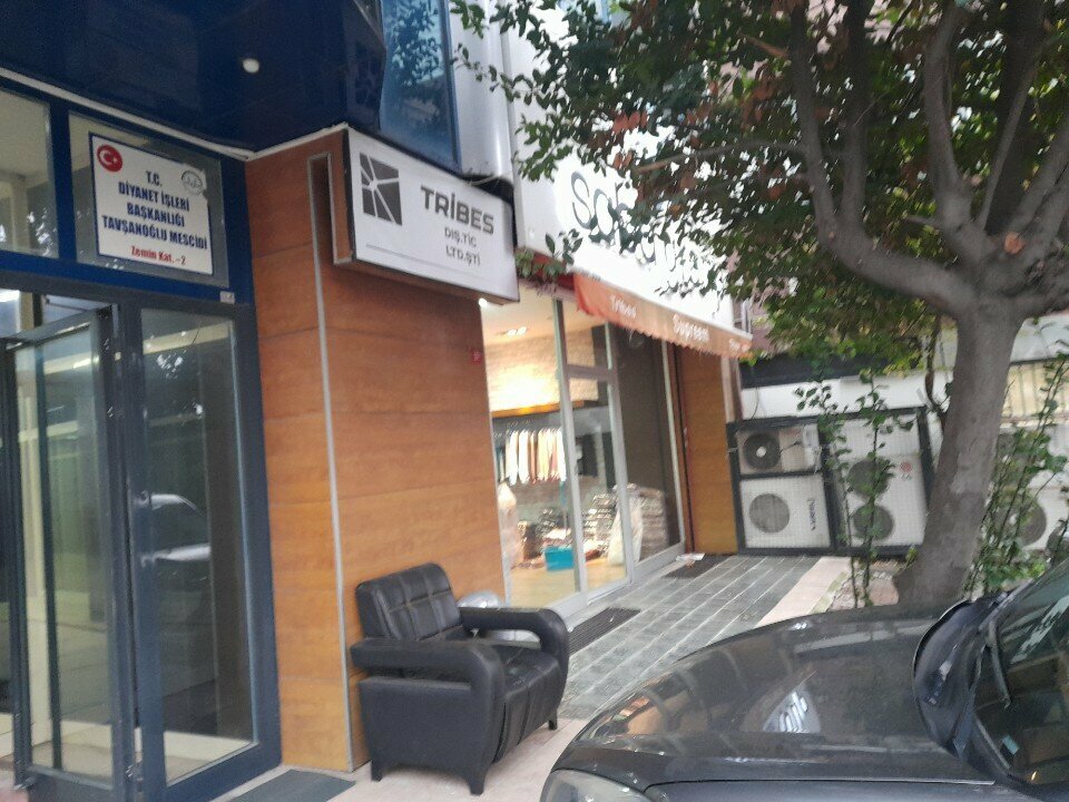 Clothes wholesale Saba Group, Istanbul, photo