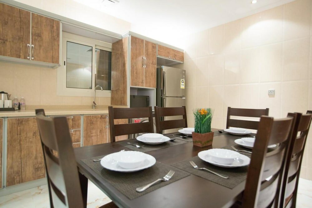 Фото Al Fouz Luxury Hotel Suites