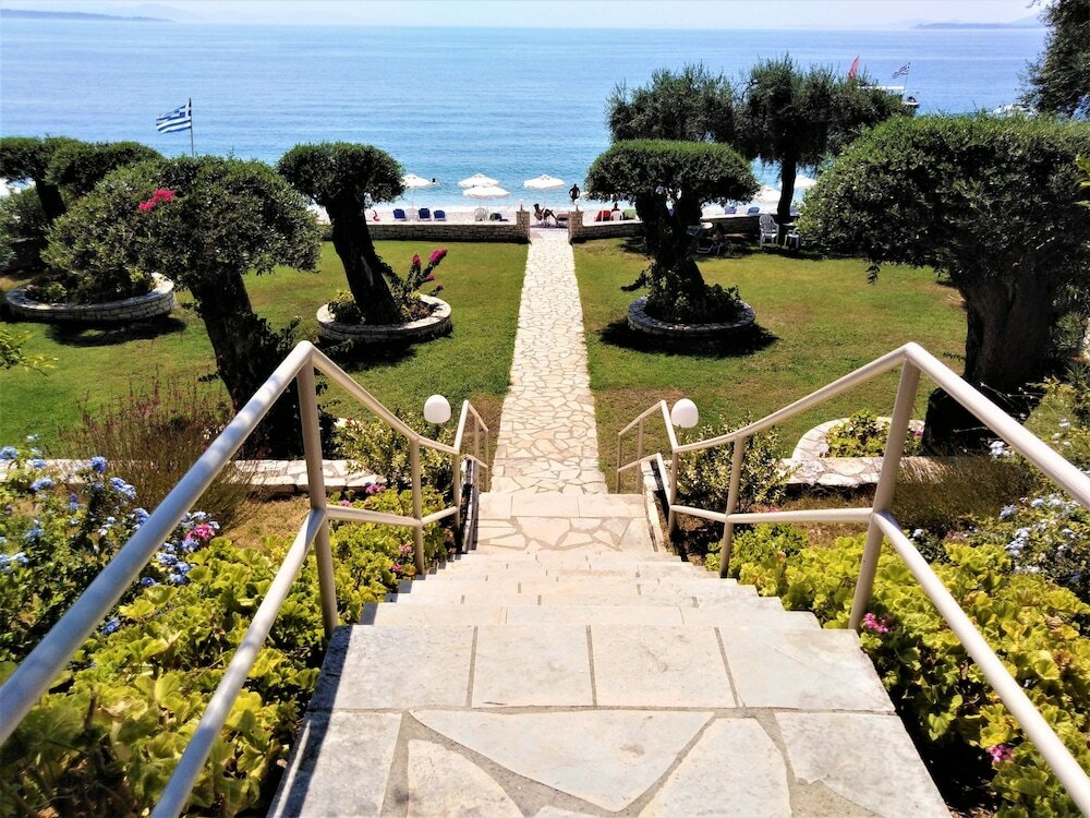 Фото Nissaki Bay